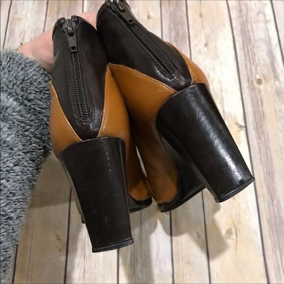 Stuart Weirzman Two Tone Color Block Brown Leather‎ Square Toe Boots Size 6 - Picture 3 of 7